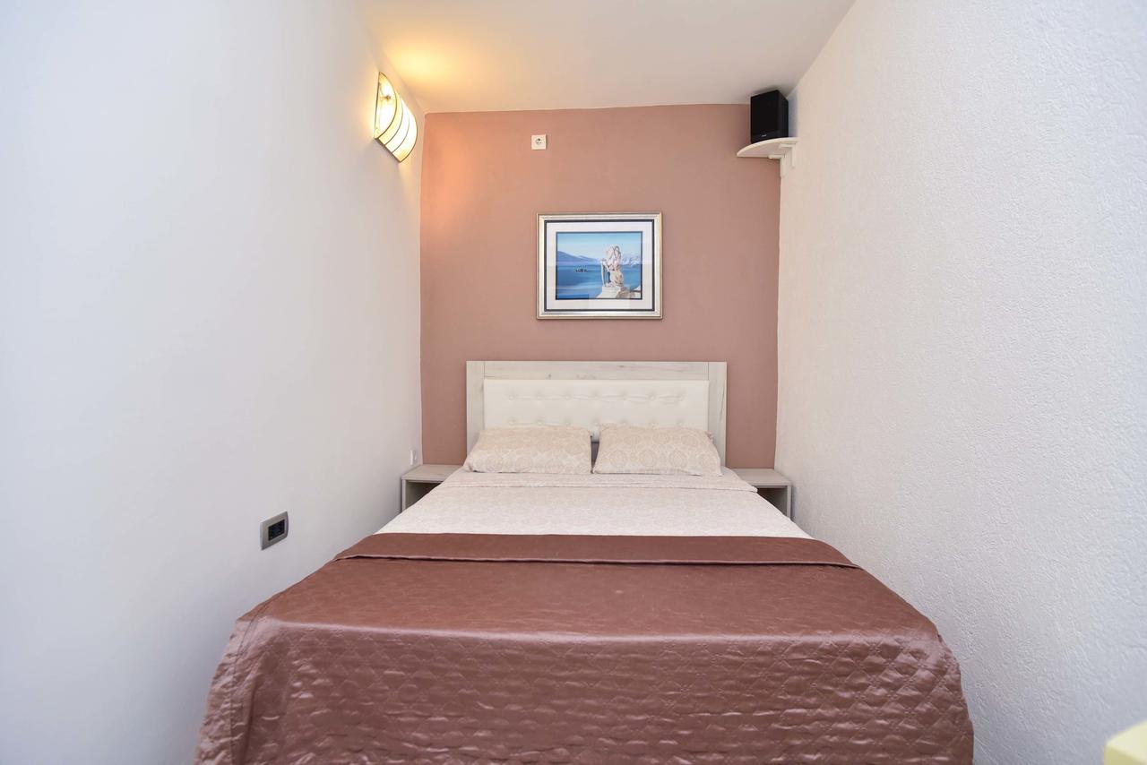 Klaris Guest House Budva Luaran gambar